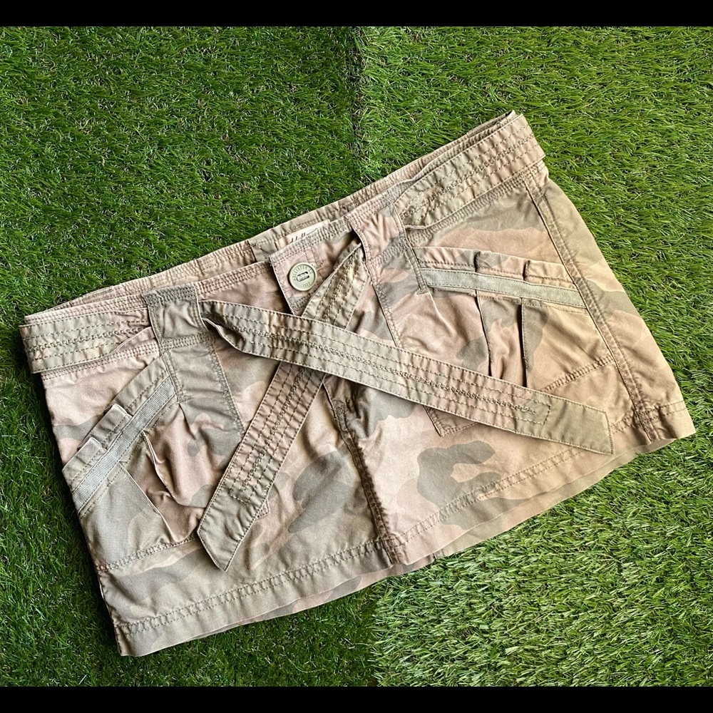 Hollister Co. mini skirt